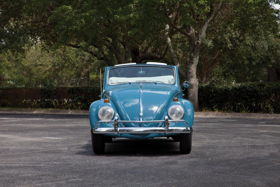  Volkswagen Beetle Cabriolet White Roof 1963 года  (фото 13 из 18)